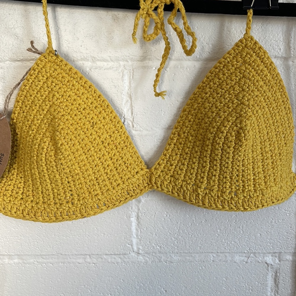 🦋3/40 NWT Hand Crafted by amberblue handmade Triangle Sun top (S) - Picture 7 of 10